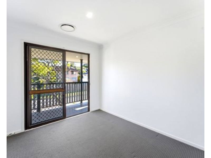 16 Montreal Street, Wishart QLD 4122