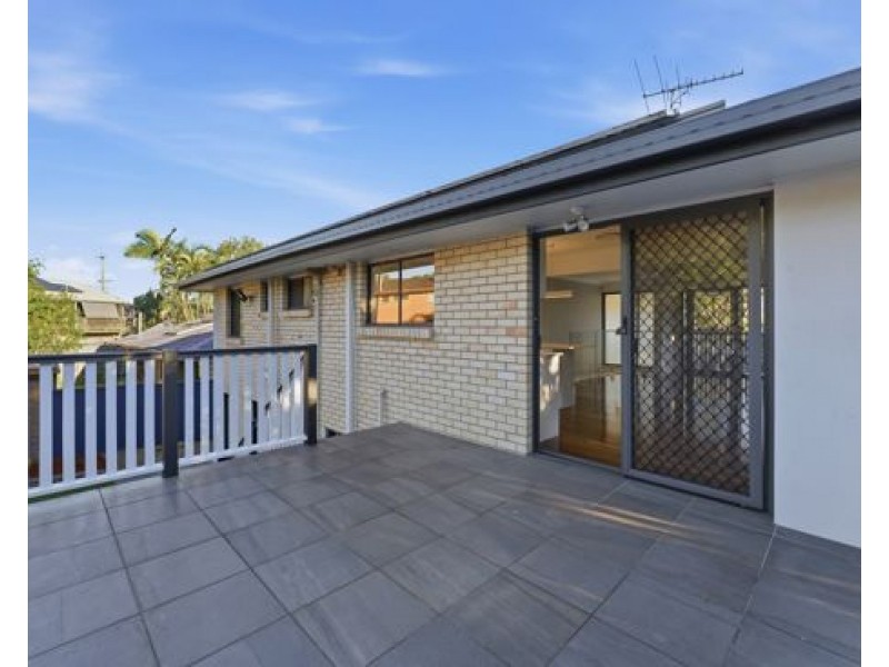 16 Montreal Street, Wishart QLD 4122