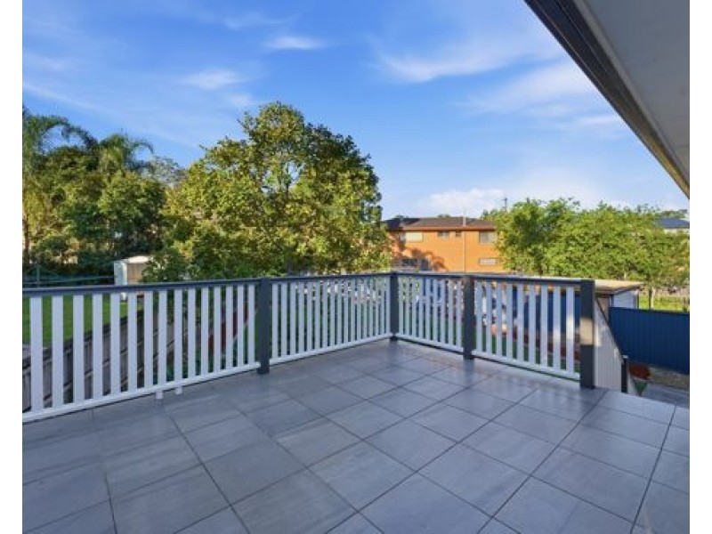16 Montreal Street, Wishart QLD 4122