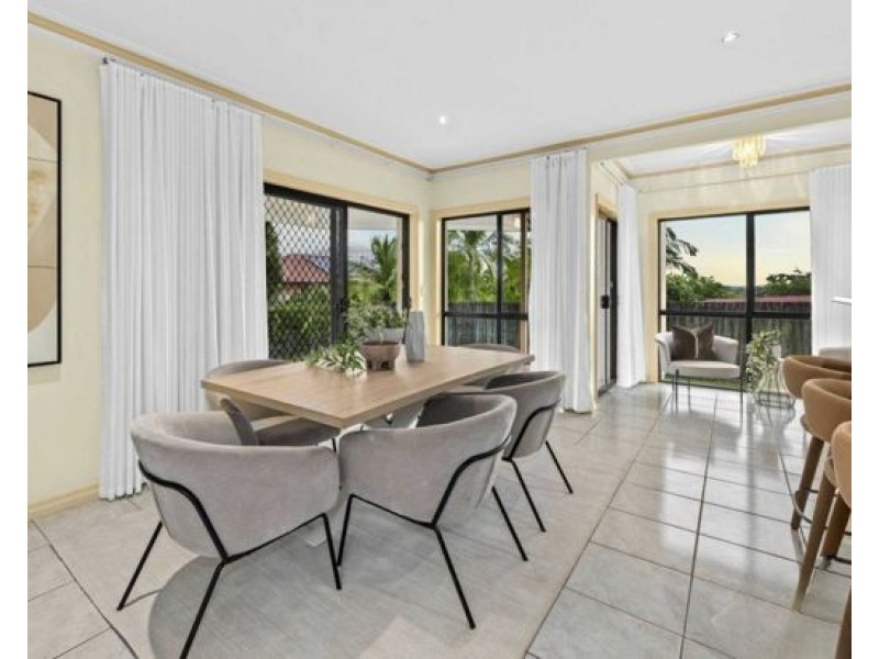 7 Tulipwood Place, Stretton QLD 4116