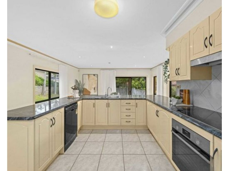 7 Tulipwood Place, Stretton QLD 4116