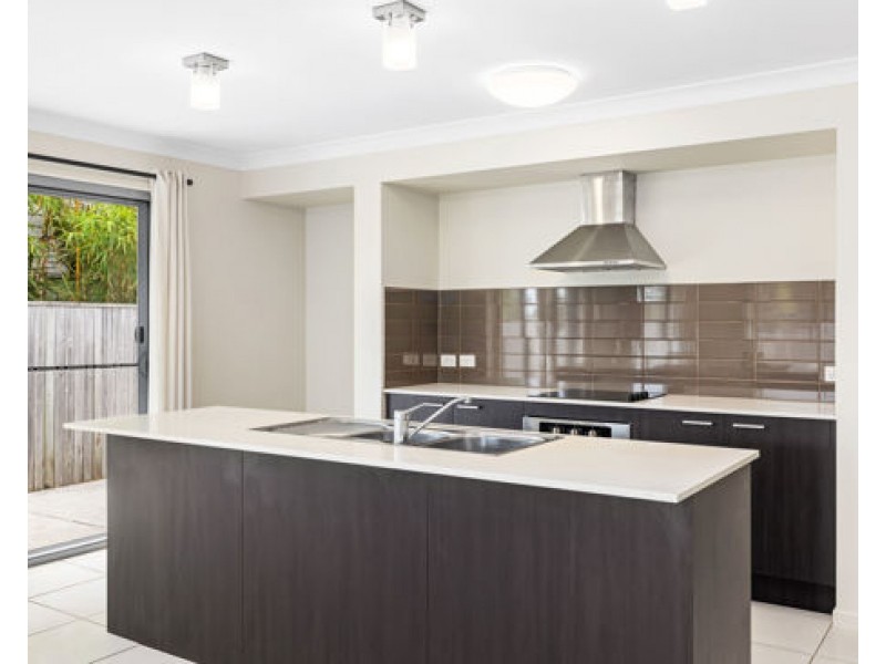 31 Obrist Place, Rochedale QLD 4123