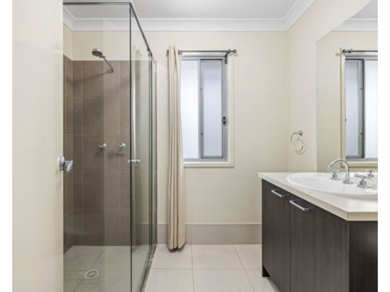 31 Obrist Place, Rochedale QLD 4123