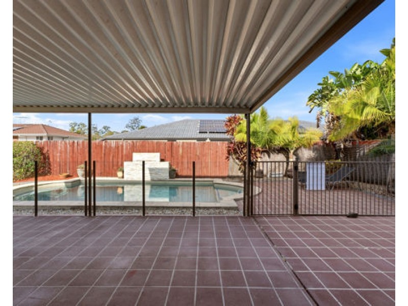 60 Mapelton Circuit, Parkinson QLD 4115