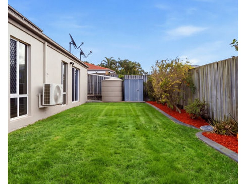 60 Mapelton Circuit, Parkinson QLD 4115