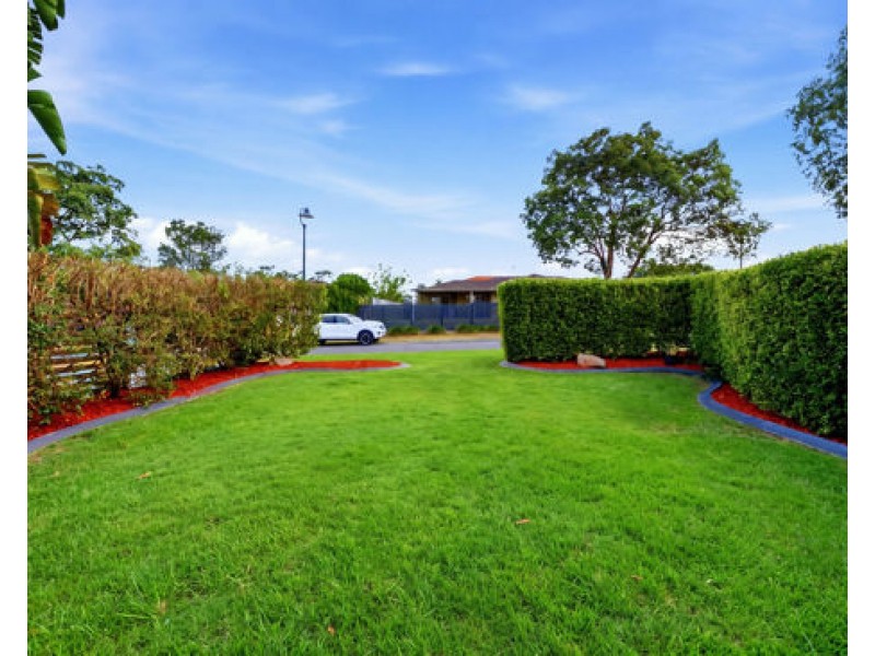 60 Mapelton Circuit, Parkinson QLD 4115