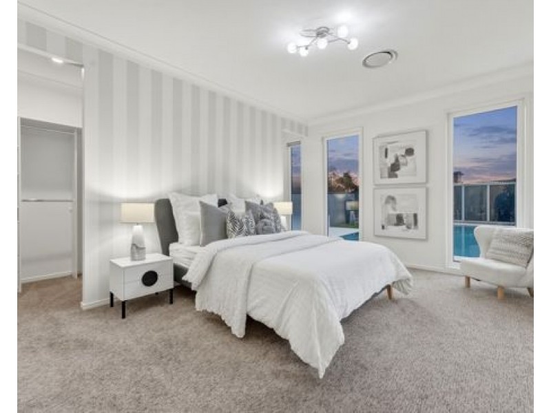 19 Skyview Avenue, Rochedale QLD 4123