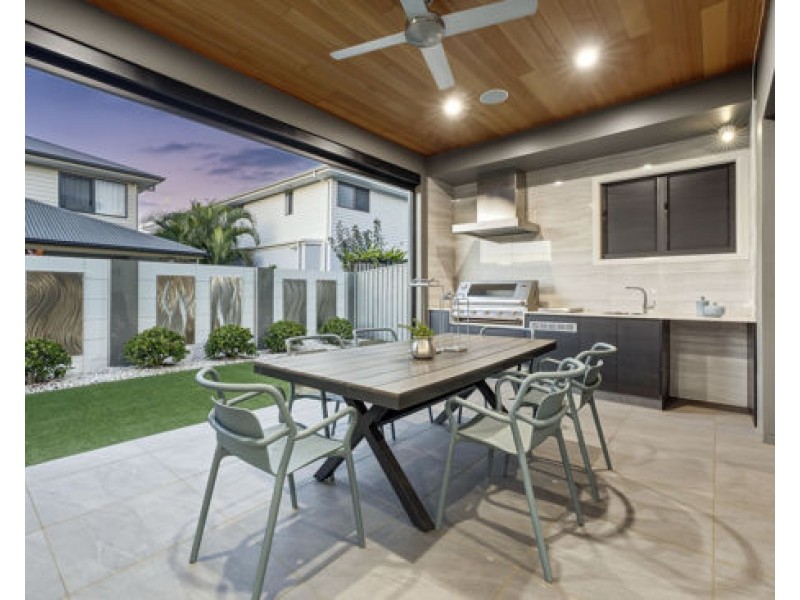 16 Paragon Street, Rochedale QLD 4123