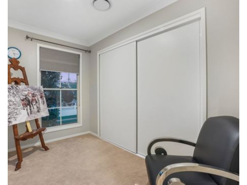 74 Harold Street, Holland Park QLD 4121