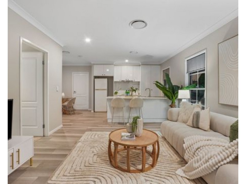 74 Harold Street, Holland Park QLD 4121
