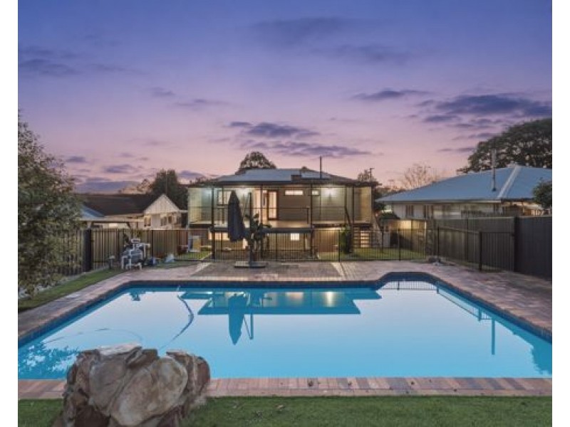 99 Woff Street, Sunnybank QLD 4109