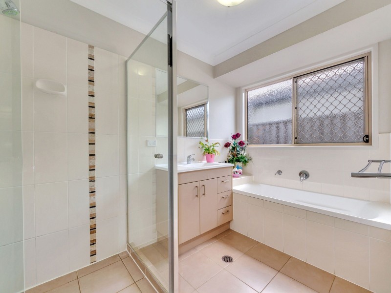 53 Lennon Boulevard, Narangba QLD 4504
