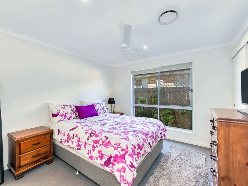 50 Lennon Boulevard, Narangba QLD 4504