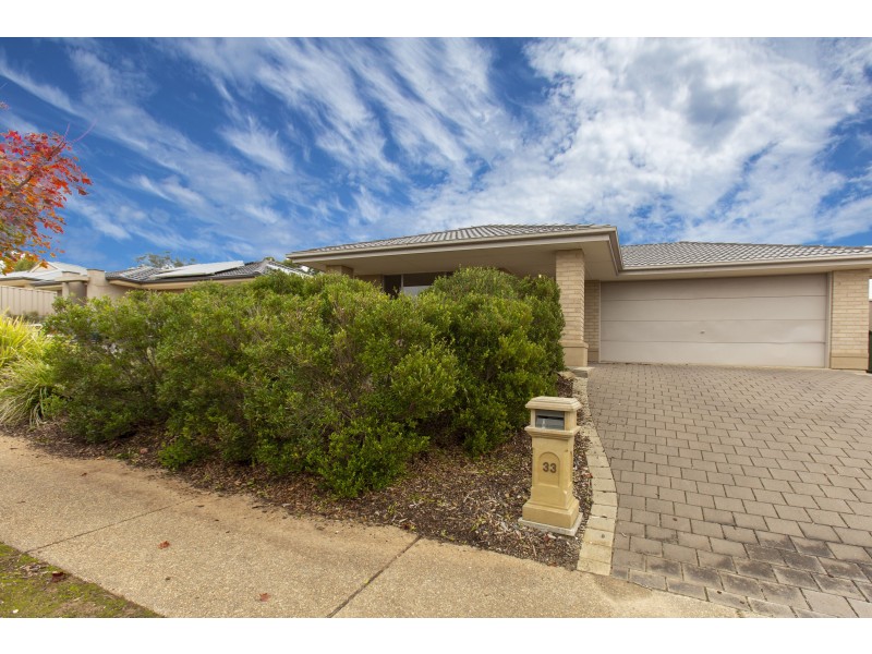 33 Belmont Crescent, Mount Barker SA 5251