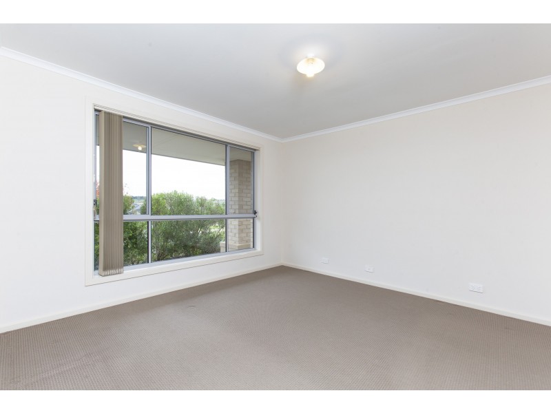 33 Belmont Crescent, Mount Barker SA 5251