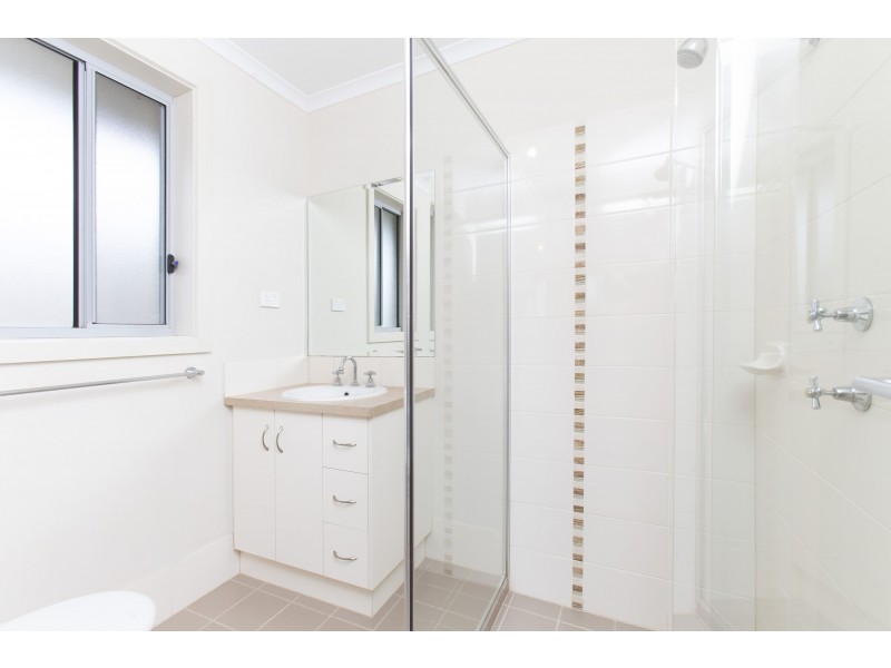 33 Belmont Crescent, Mount Barker SA 5251