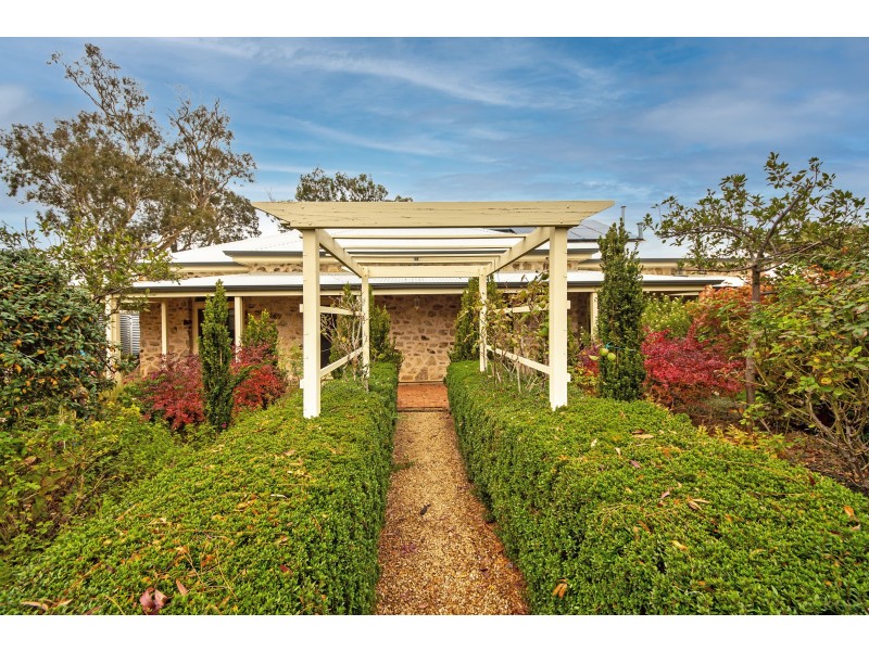 40 Hampden Way, Strathalbyn SA 5255