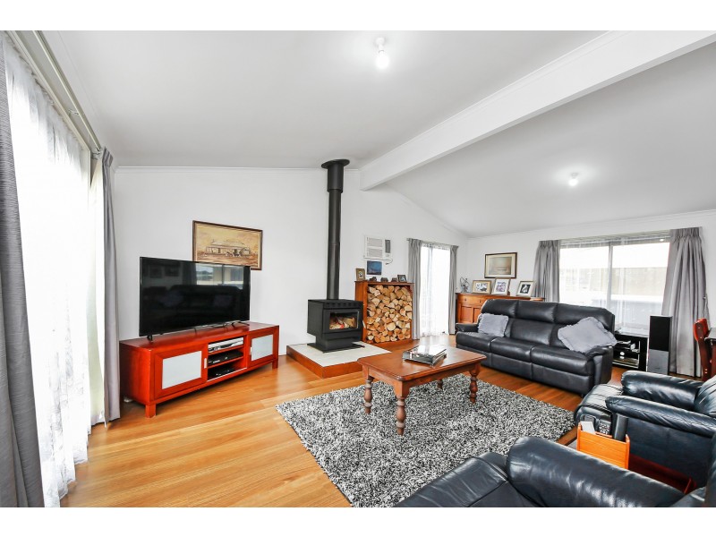 13 Marion Street, Milang SA 5256