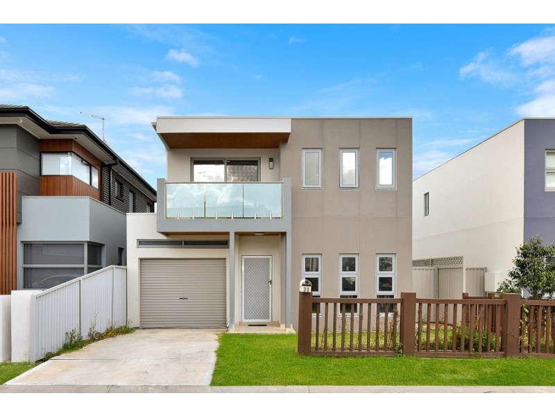 33 Bowaga Circuit, Villawood NSW 2163