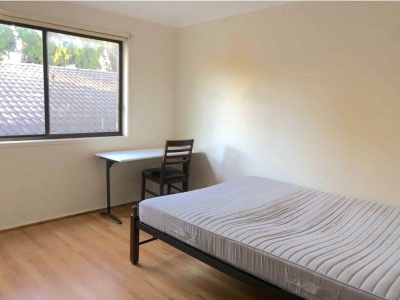 126 Kingsland Road, Regents Park NSW 2143