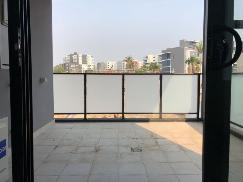 32/8-12 Robilliard Street, Mays Hill NSW 2145