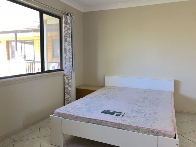 1A Desmond Street, Merrylands NSW 2160