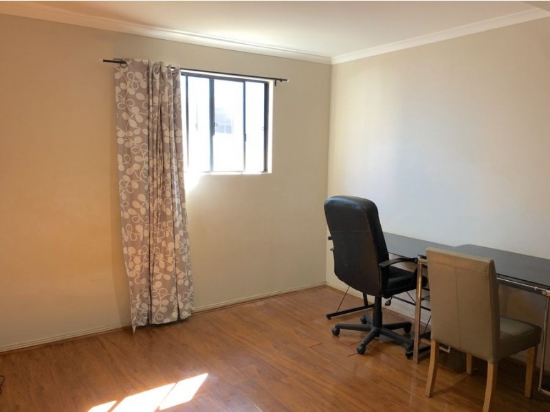 1A Desmond Street, Merrylands NSW 2160