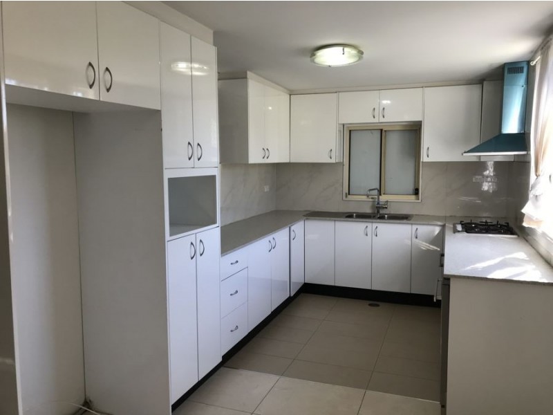25 Cutcliffe Avenue, Regents Park NSW 2143