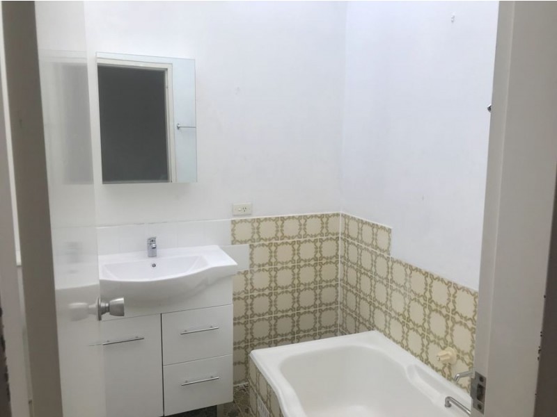 10/20 Edwin Street, Regents Park NSW 2143