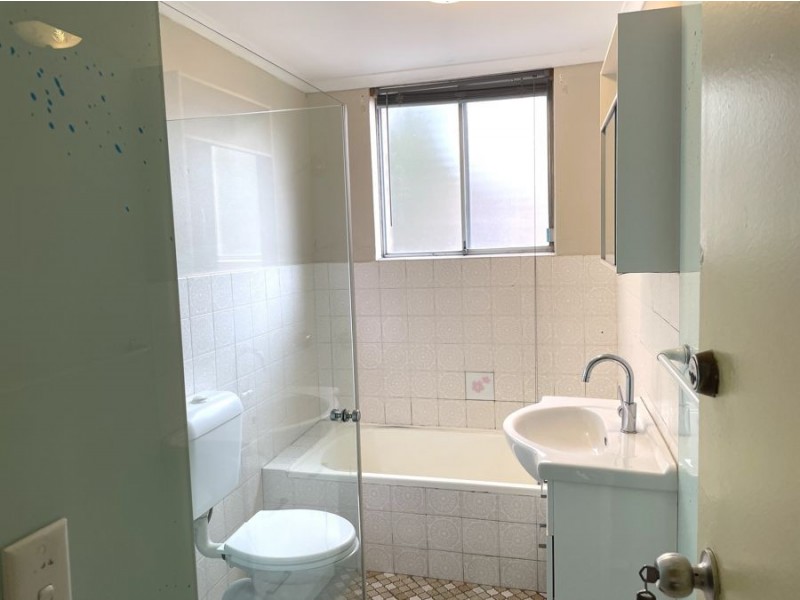 15/41-43 Calliope Street, Guildford NSW 2161