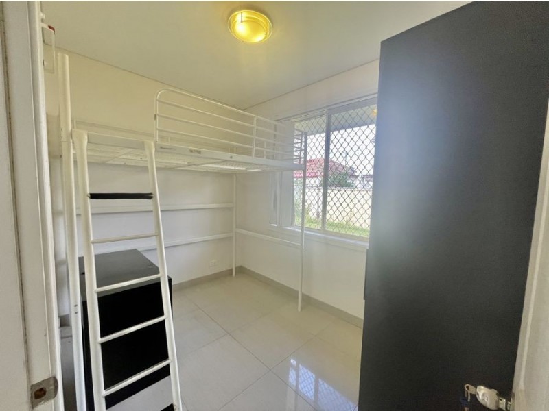 6A Elsinore Street, Merrylands NSW 2160