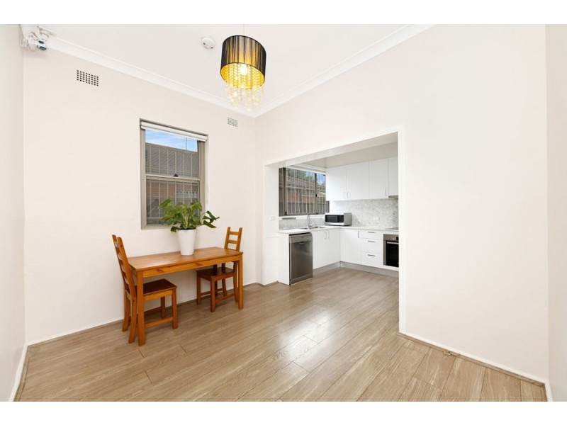 35 Second Avenue, Campsie NSW 2194