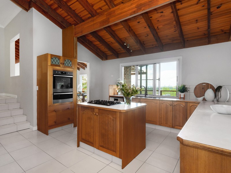 23 Attadale Court, Elanora QLD 4221