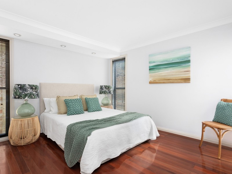 23 Attadale Court, Elanora QLD 4221