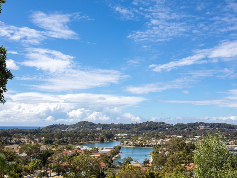 23 Attadale Court, Elanora QLD 4221