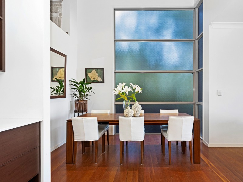 5 Pindari Avenue, Burleigh Heads QLD 4220