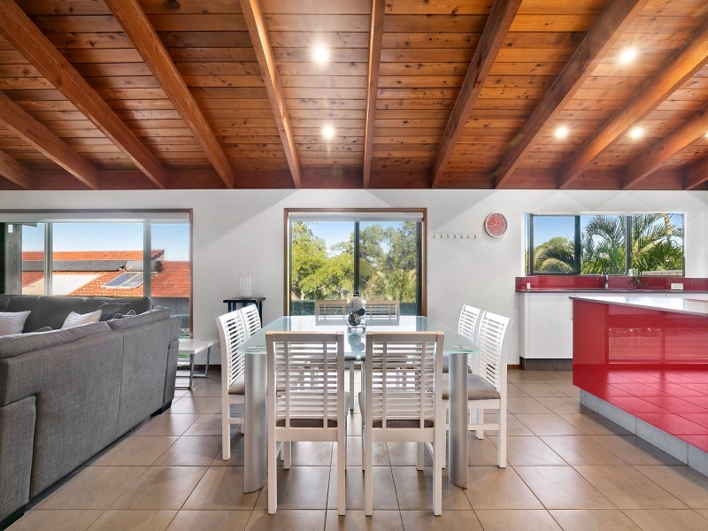 62 Doubleview Drive, Elanora QLD 4221