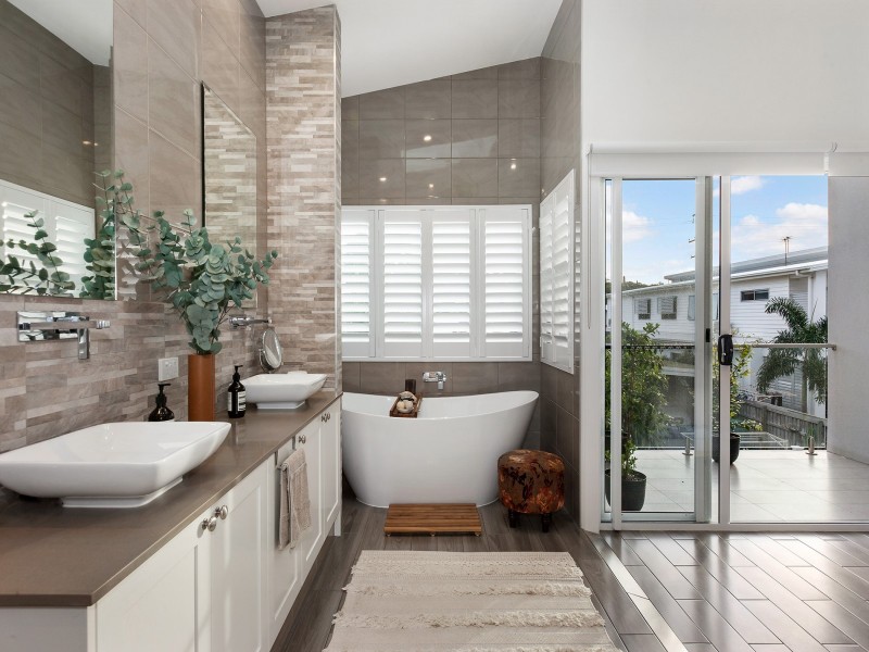 2/18 Bali Avenue, Palm Beach QLD 4221