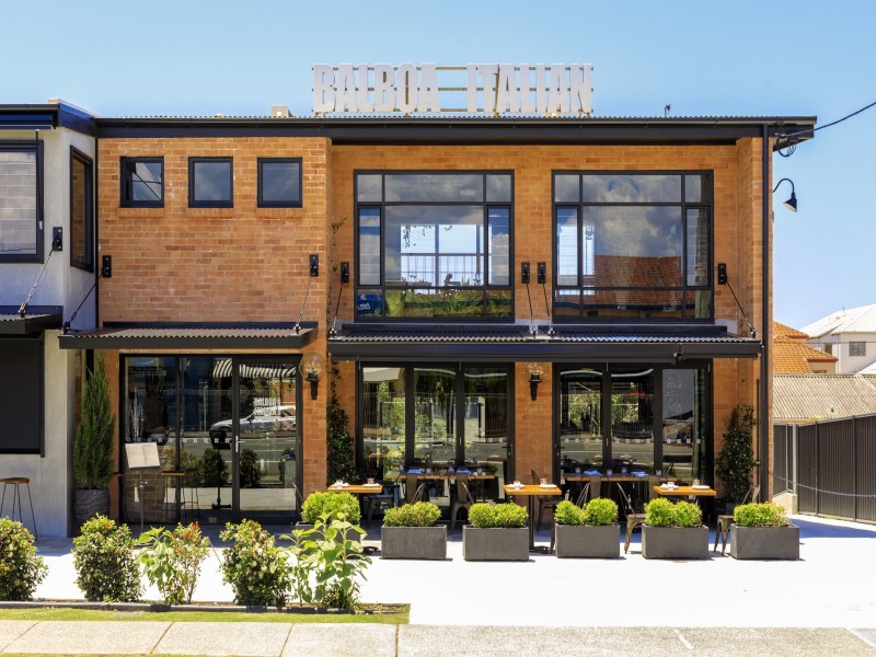 2/18 Bali Avenue, Palm Beach QLD 4221