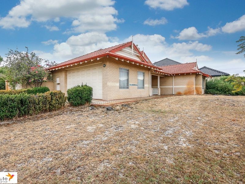 2 Saint Martins Close, Churchlands WA 6018