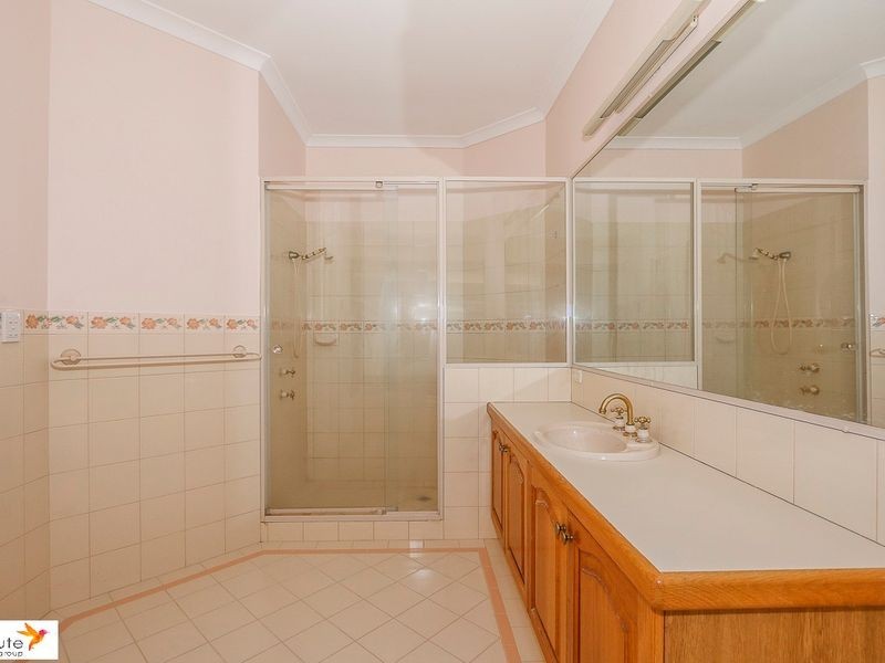 2 Saint Martins Close, Churchlands WA 6018