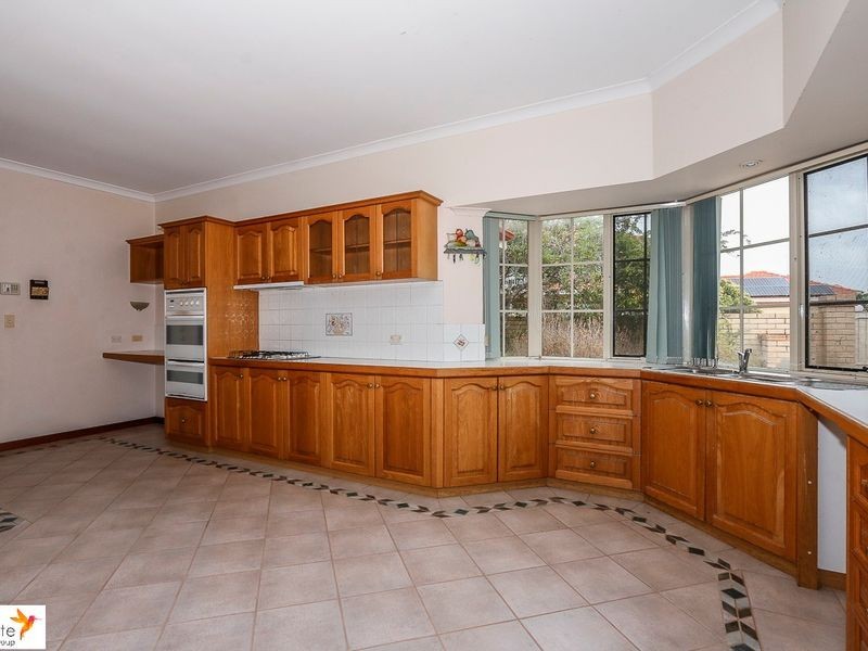 2 Saint Martins Close, Churchlands WA 6018