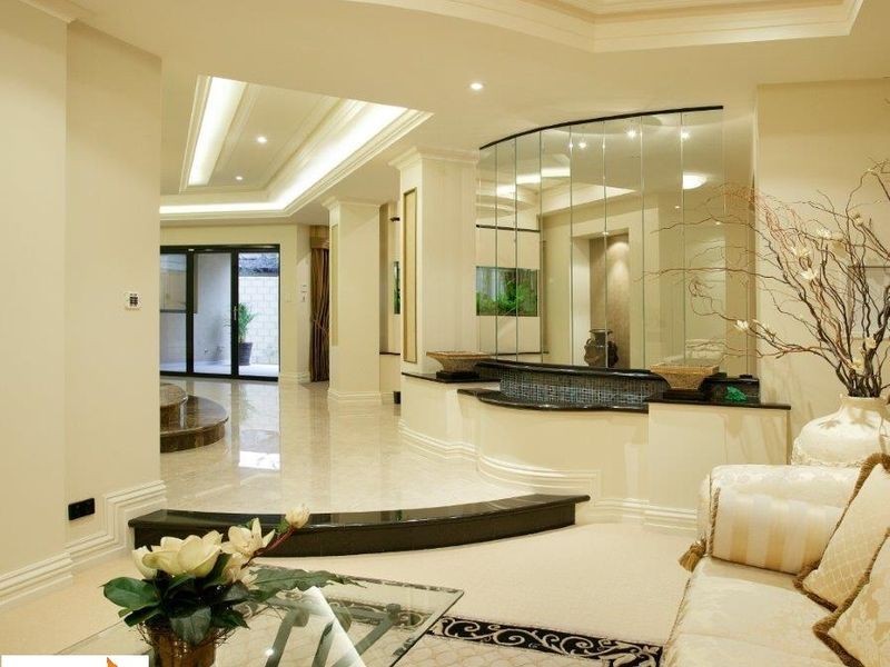 10 Lowan Loop, Karawara WA 6152