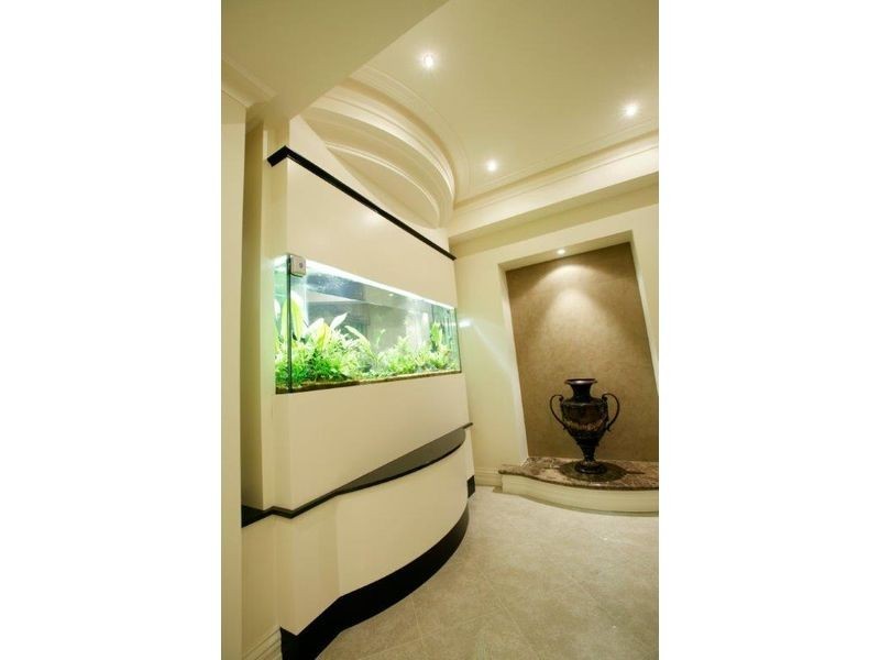 10 Lowan Loop, Karawara WA 6152