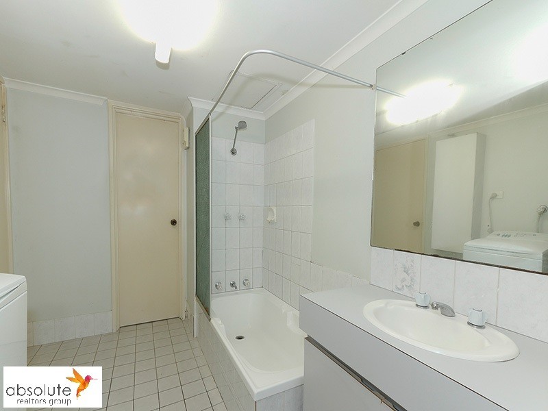 2/26 South Street, Kardinya WA 6163