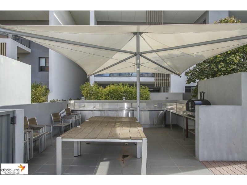 104/10 Sleeper Lane, Cockburn Central WA 6164