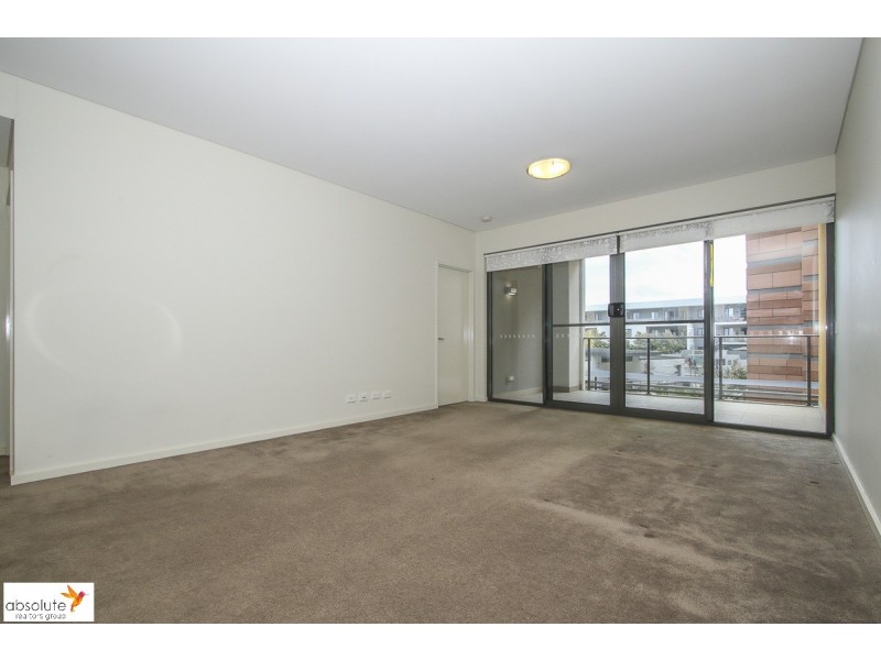 104/10 Sleeper Lane, Cockburn Central WA 6164