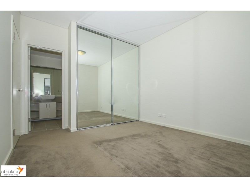 104/10 Sleeper Lane, Cockburn Central WA 6164