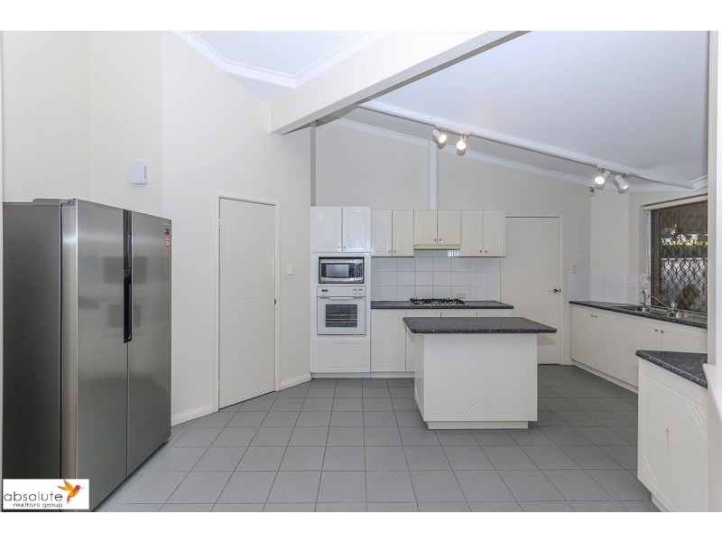 24 Allen-Williams Parade, Winthrop WA 6150