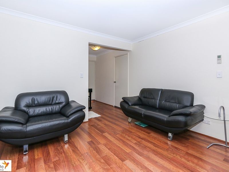 5/17 Yallambee Way, Queens Park WA 6107